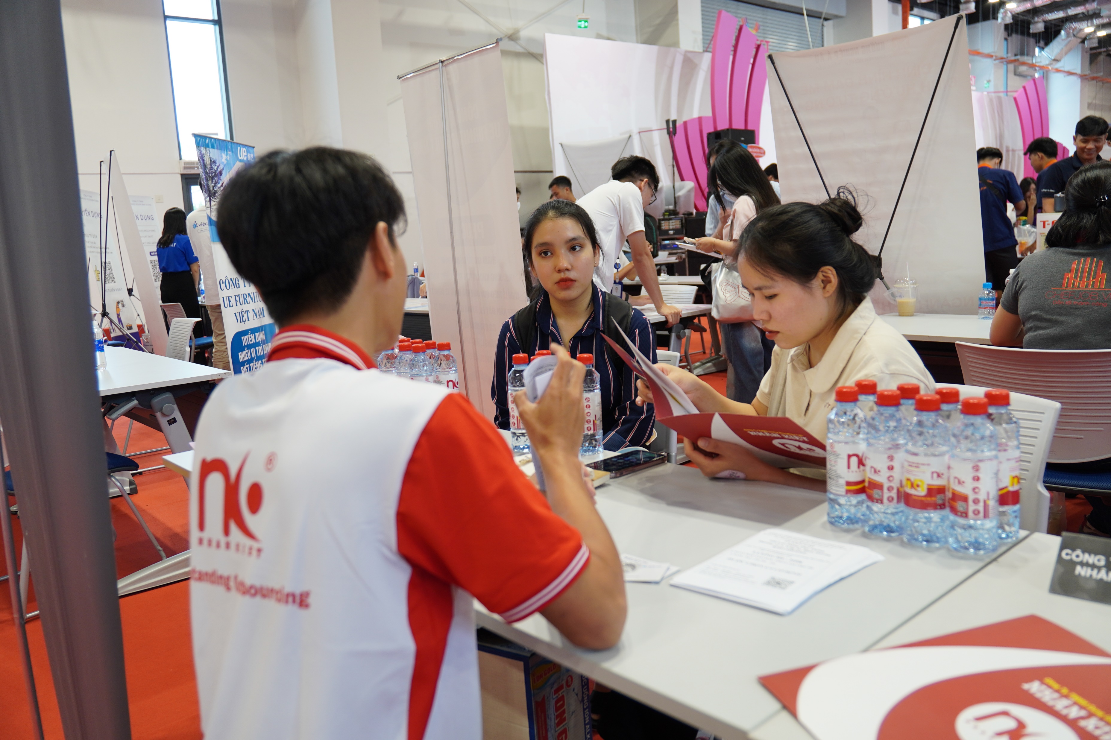 Cần Thuê Lao Động Tại Hồ Chí Minh Thì Phải Làm Gì?